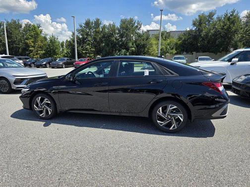 2025 Hyundai ELANTRA Sport