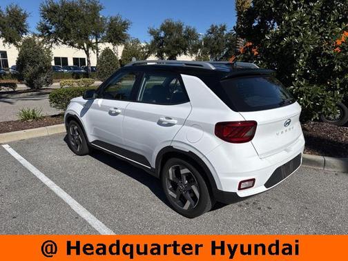 2023 Hyundai VENUE Limited
