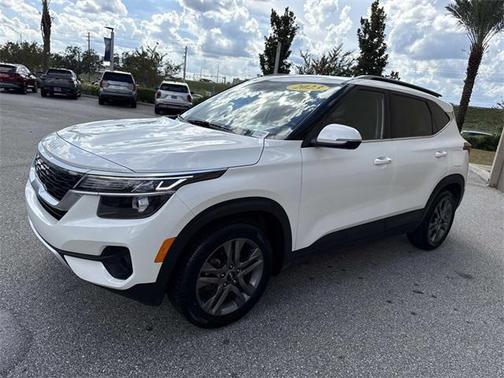 2023 Kia Seltos S