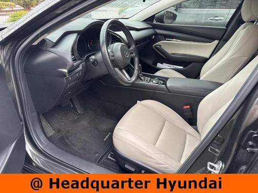 2023 Mazda Mazda3 FWD w/Preferred Package