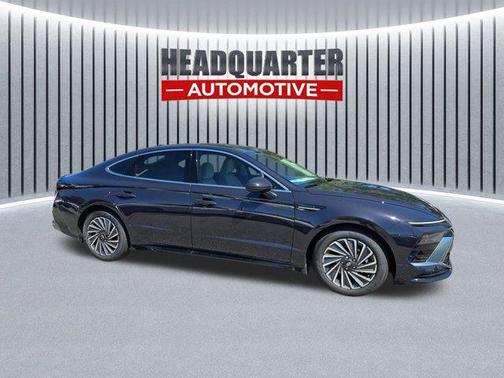 2025 Hyundai SONATA Hybrid SE