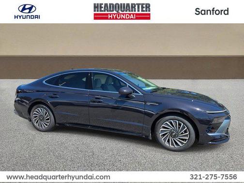 2025 Hyundai SONATA Hybrid SE
