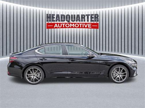 2025 Genesis G70 2.5T RWD