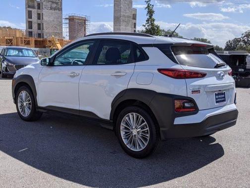 Chalk White 2020 Hyundai KONA SEL
