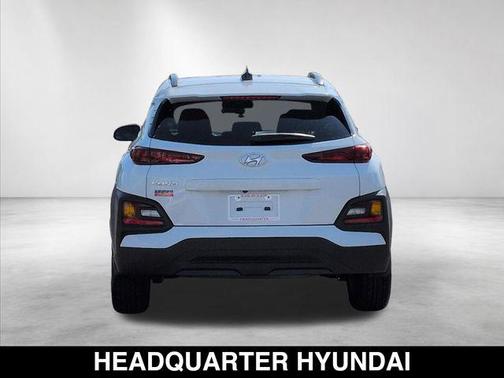 Chalk White 2020 Hyundai KONA SEL