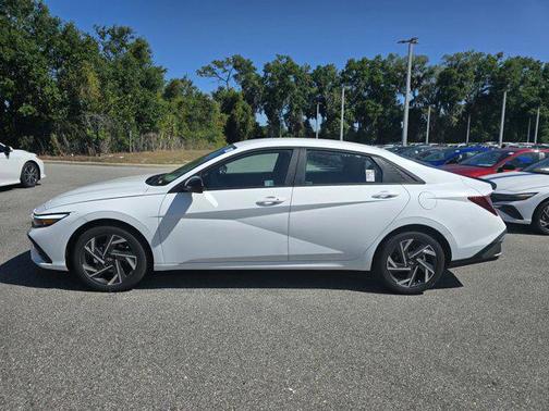 2025 Hyundai ELANTRA Sport