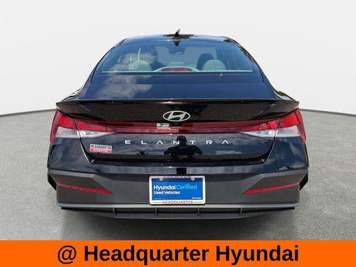 Abyss Black 2026 Hyundai ELANTRA Sport