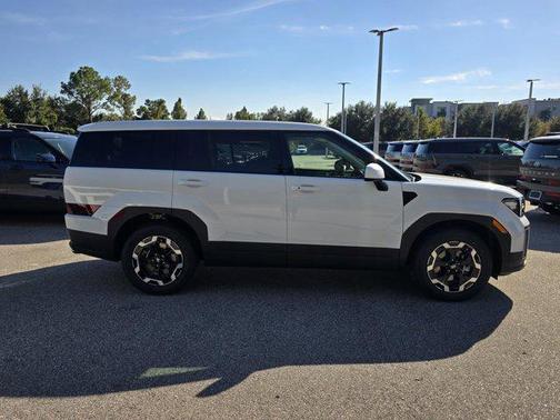 2026 Hyundai SANTA FE SE