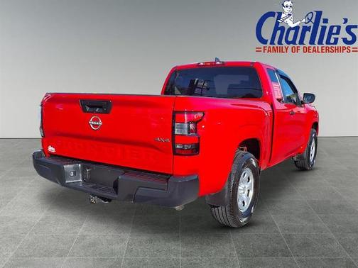 2024 Nissan Frontier S