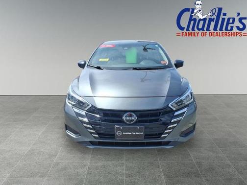 Gun Metallic 2024 Nissan Versa 1.6 S