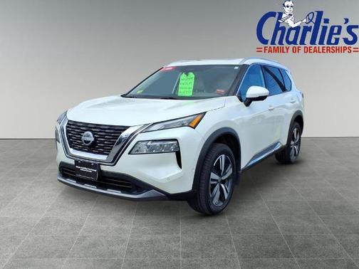 White 2023 Nissan Rogue SL