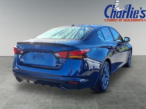 2024 Nissan Altima 2.0 SR