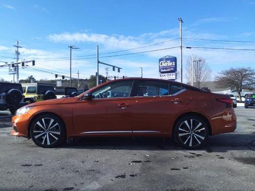 2022 Nissan Altima 2.5 SR