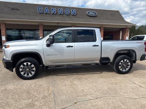 2021 Chevrolet Silverado 2500 CUSTOM