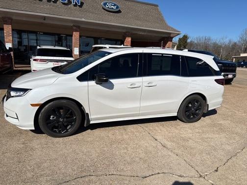 2024 Honda Odyssey SPORT