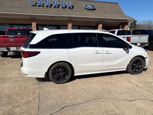 2024 Honda Odyssey SPORT