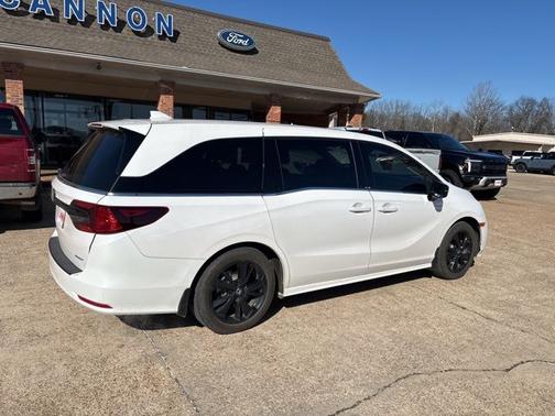 2024 Honda Odyssey SPORT