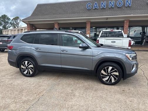2024 Volkswagen Atlas 2.0T SE