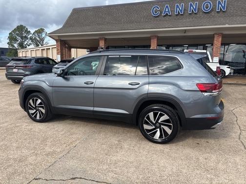 2024 Volkswagen Atlas 2.0T SE