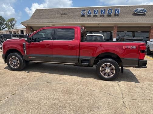 2024 Ford F-250 KING RANCH