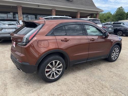 2021 Cadillac XT4 SPORT