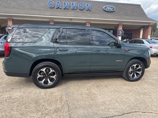 2025 GMC Yukon AT4 ULTIMATE