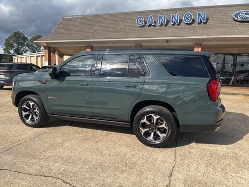 2025 GMC Yukon AT4 ULTIMATE