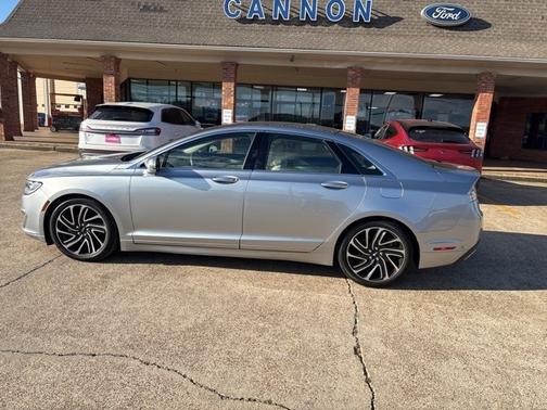 2020 Lincoln MKZ RESERVE