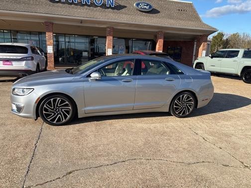 2020 Lincoln MKZ RESERVE