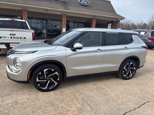 2024 Mitsubishi Outlander 