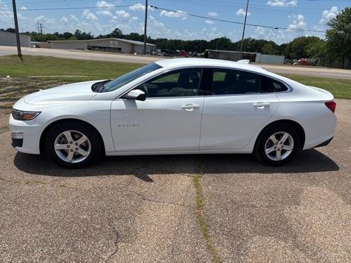 2024 Chevrolet Malibu LT W/1LT