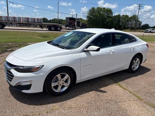 2024 Chevrolet Malibu LT W/1LT