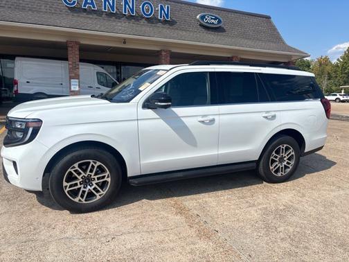 STAR WHITE MET TRI-COAT 2025 Ford Expedition ACTIVE