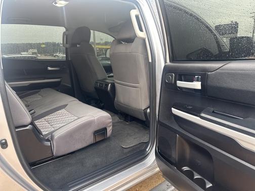 2020 Toyota Tundra TSS OFF-ROAD