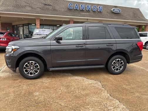 2024 Ford Expedition XLT