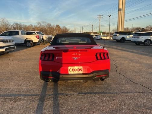 2024 Ford Mustang ECOBOOST PREMIUM