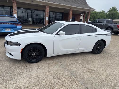 White Knuckle Clearcoat 2020 Dodge Charger SXT
