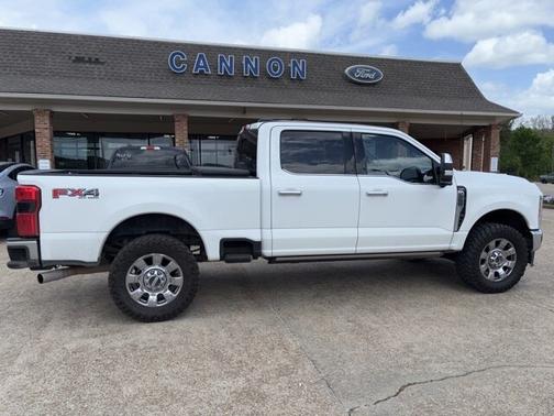 2023 Ford F-250 LARIAT