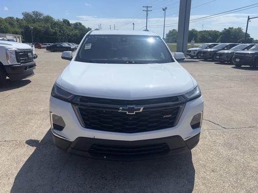 Summit White 2022 Chevrolet Traverse RS
