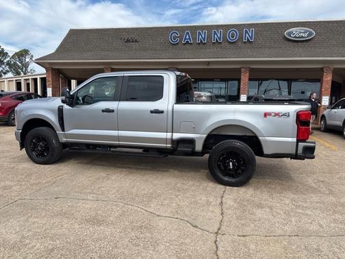 2023 Ford F-250 XL