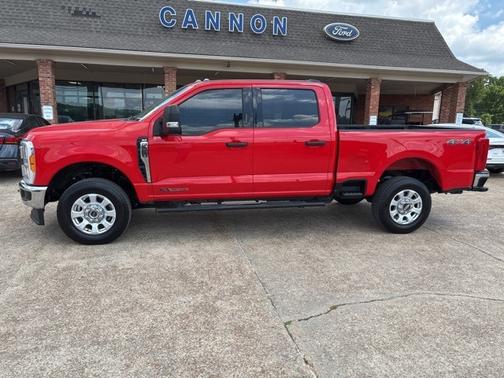 2023 Ford F-250 XLT