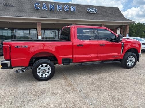 2023 Ford F-250 XLT
