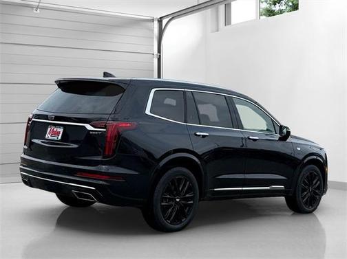 2022 Cadillac XT6 Luxury FWD