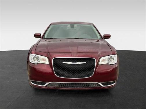 2022 Chrysler 300 Touring
