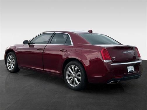 2022 Chrysler 300 Touring