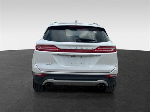 2019 Lincoln MKC Select