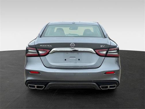 2023 Nissan Maxima SV