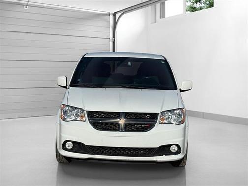 2020 Dodge Grand Caravan SE