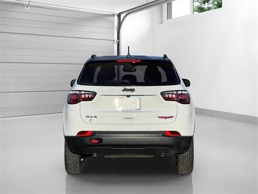 2026 Jeep Compass Trailhawk