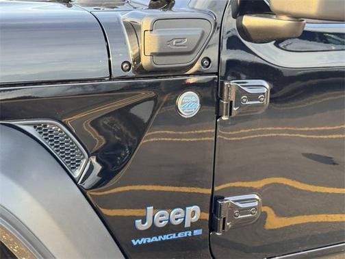 2025 Jeep Wrangler 4xe Sport